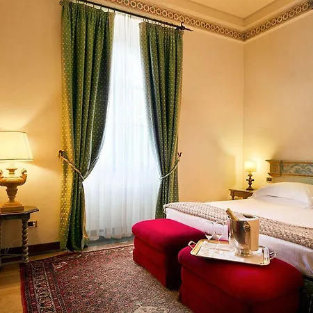 La Collegiata Hotell