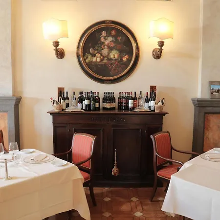 Hotell La Collegiata
