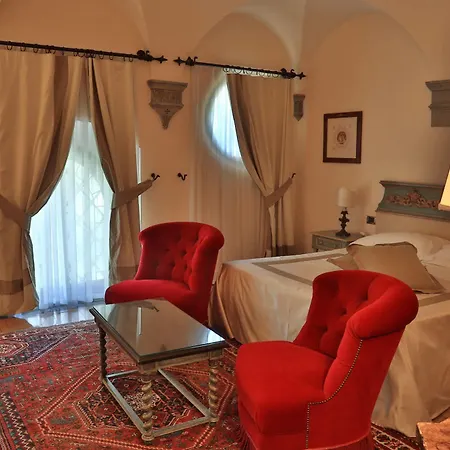 Hotell La Collegiata 4*