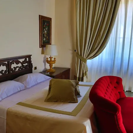 Hotell La Collegiata 4*