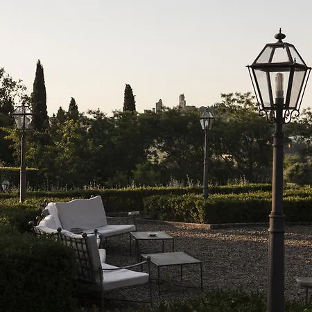 Hotell La Collegiata 4*