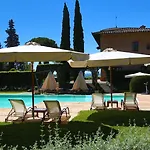 La Collegiata - Adults Only