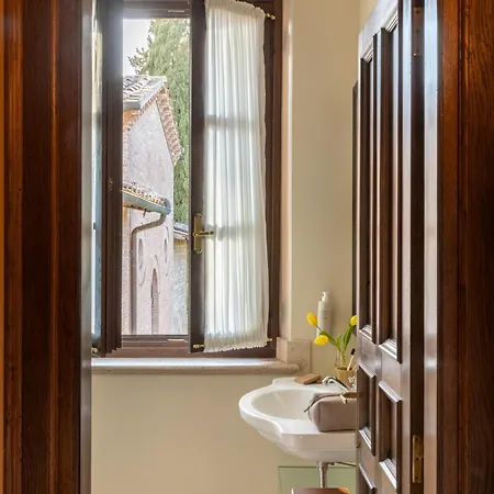 La Collegiata - Adults Only 4* سان جيمينيانو