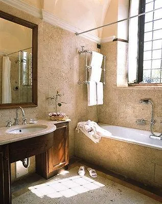 La Collegiata - Adults Only