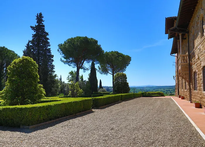 La Collegiata - Adults Only