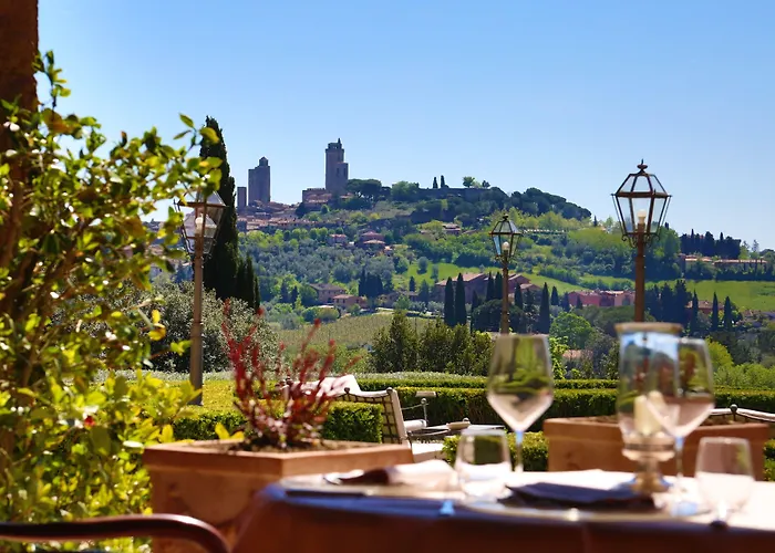 La Collegiata - Adults Only